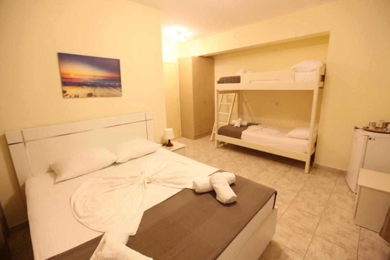 Hotel Prishtina Saranda Zewnętrze zdjęcie