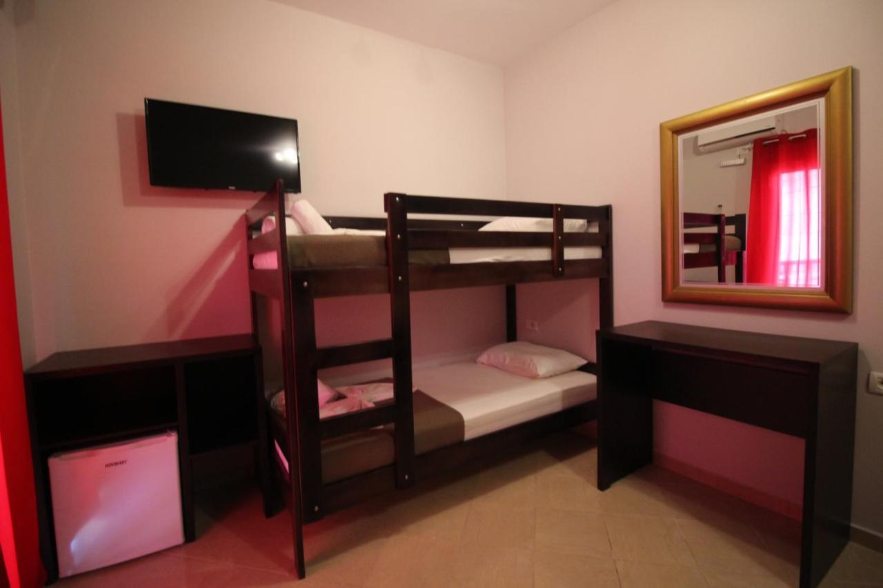 Hotel Prishtina Saranda Zewnętrze zdjęcie