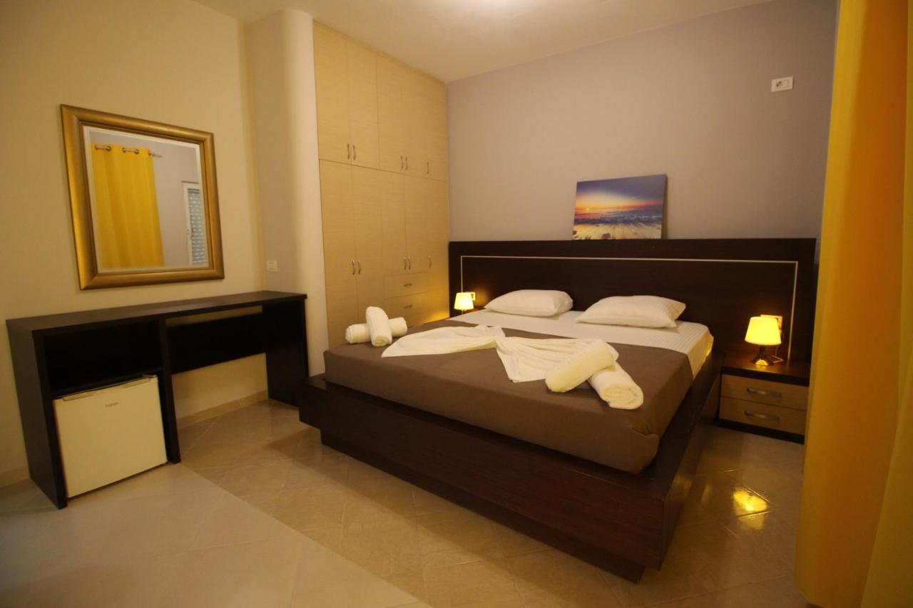 Hotel Prishtina Saranda Zewnętrze zdjęcie