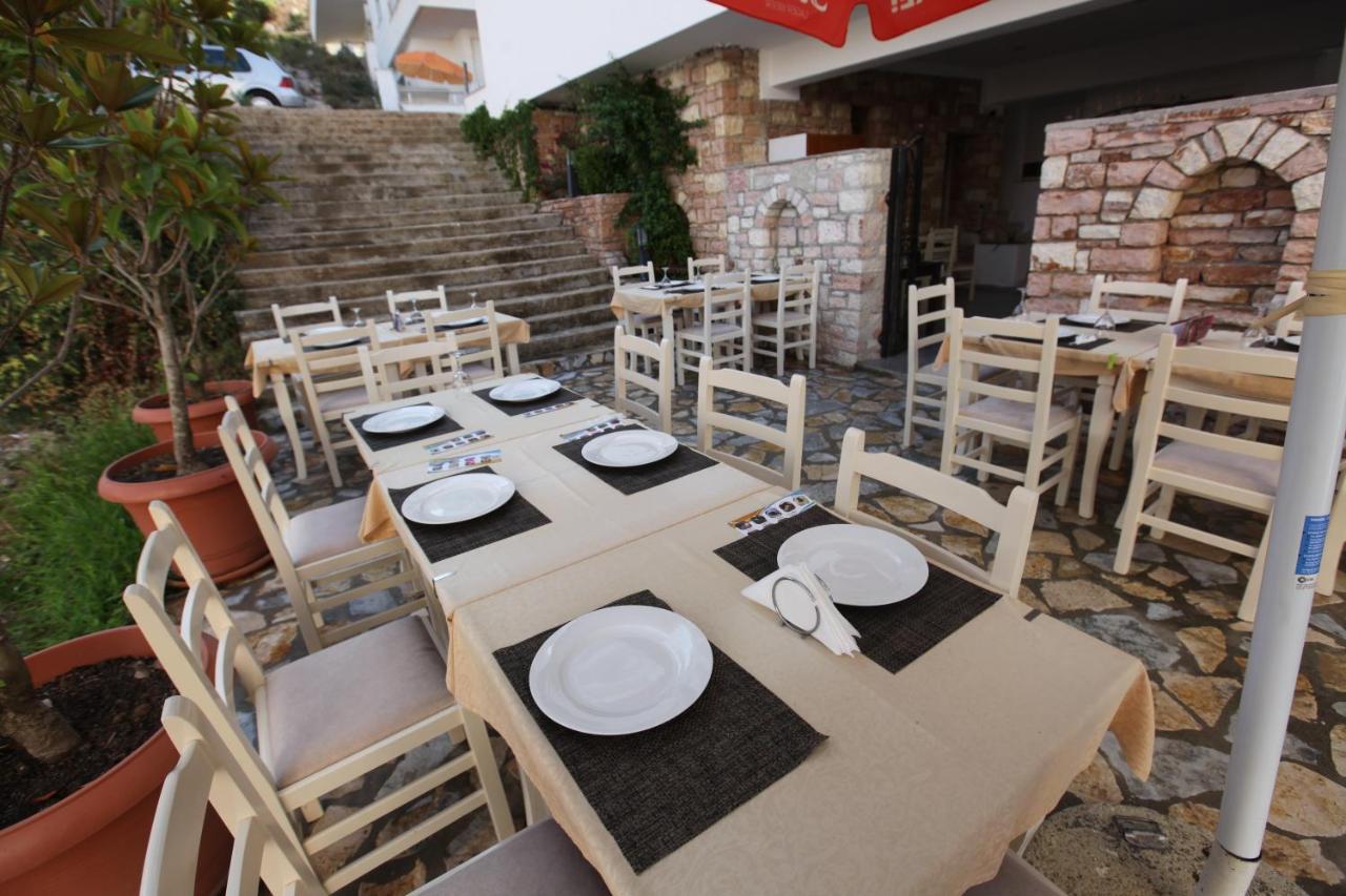 Hotel Prishtina Saranda Zewnętrze zdjęcie